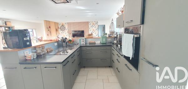 Maison à vendre 8 pièces 200 m² Connerré