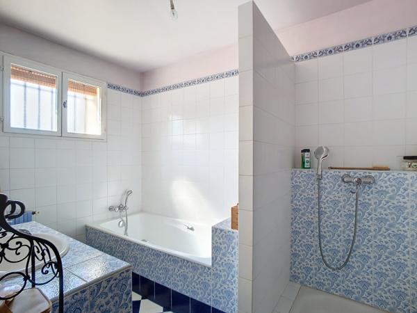 Maison 4 pièces - 137 m² Exclusivité efficity