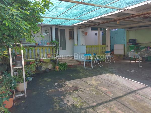 MAISON TYPE F3 A TERRE SAINTE + MAISON A RENOVER OU DEMOLIR