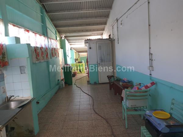 MAISON TYPE F3 A TERRE SAINTE + MAISON A RENOVER OU DEMOLIR