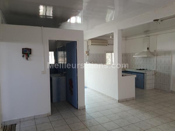 MAISON TYPE F3 A TERRE SAINTE + MAISON A RENOVER OU DEMOLIR