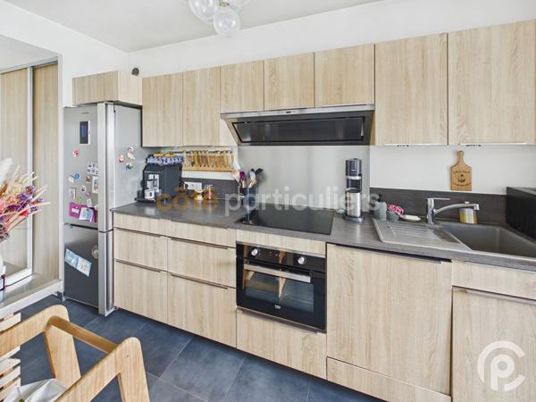 Vente
                Appartement71 m² - 3 Pièces -
                    CLAMART (92140)