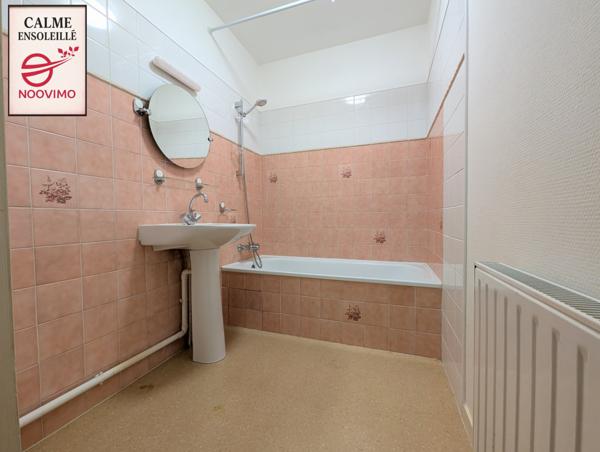 Appartement T3 - 67 m² avec jardin, parking et cave – Quartier prisé "La Madeleine" à Vannes