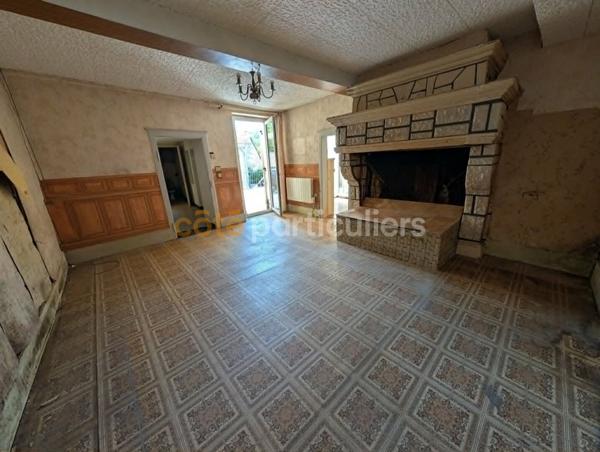 Vente
                Maison60 m² - 3 Pièces -
                    LONGEVILLE EN BARROIS (55000)