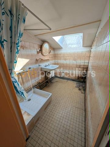 Vente
                Maison60 m² - 3 Pièces -
                    LONGEVILLE EN BARROIS (55000)