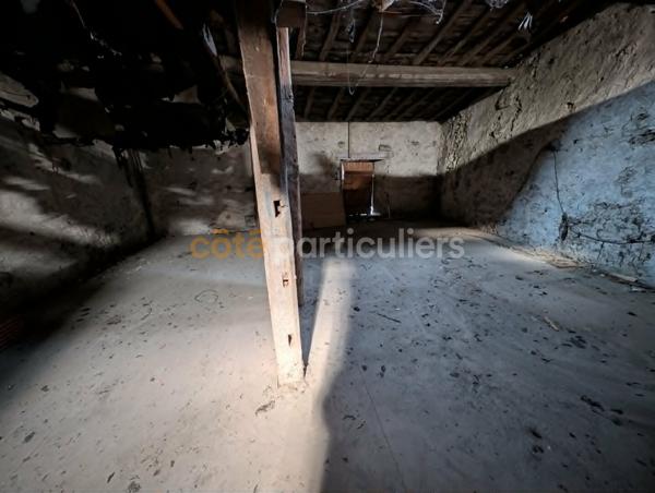 Vente
                Maison60 m² - 3 Pièces -
                    LONGEVILLE EN BARROIS (55000)