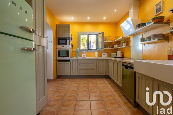 Maison à vendre 6 pièces 160 m² Rochefort-du-Gard