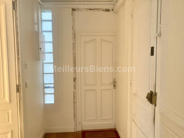 Exceptionnel et rare :Vue  Madeleine, appartement 160 M2, 5 ème étage, balcon