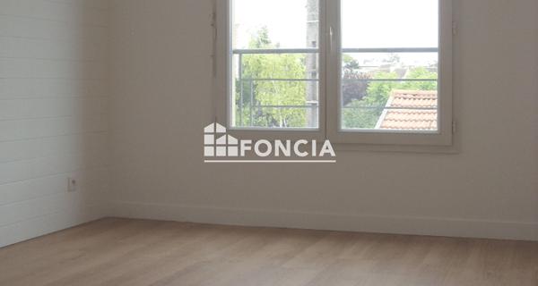 Location Appartement 3 pièces 68.39 m² - Montesson 78360