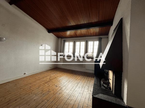 Location Appartement 4 pièces 120 m² - 37 BOULEVARD GAMBETTA Charleville Mezieres 08000