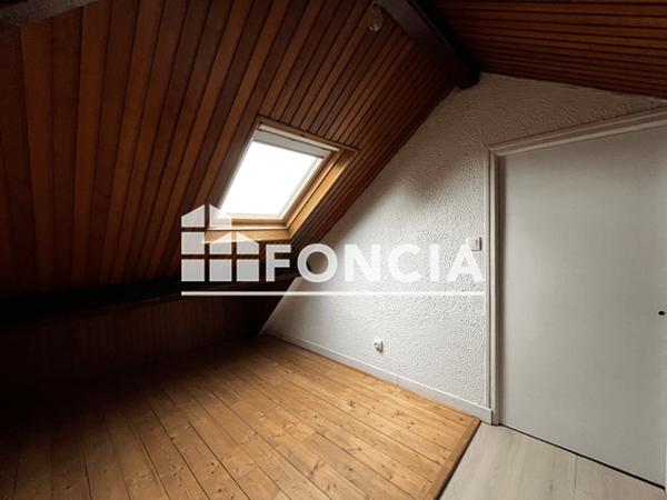 Location Appartement 4 pièces 120 m² - 37 BOULEVARD GAMBETTA Charleville Mezieres 08000