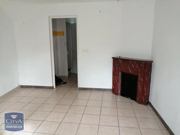 Maison à louer 3 pièces 43m² Saint-Jean-les-Deux-Jumeaux (77660)