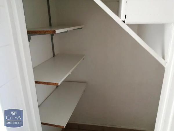 Maison à louer 3 pièces 43m² Saint-Jean-les-Deux-Jumeaux (77660)