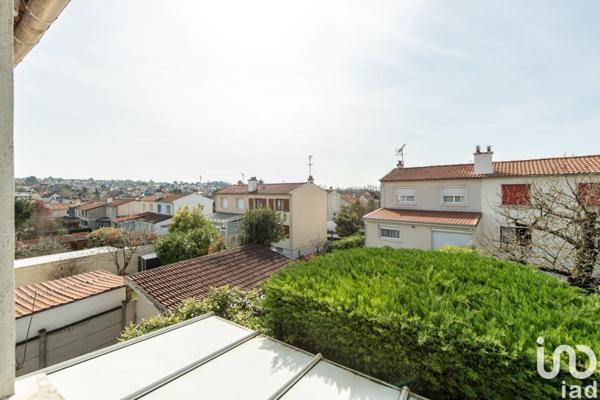 Maison 4 pièces de 76 m² à Chilly-Mazarin (91380)