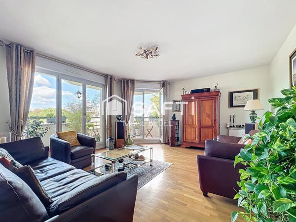 APPT FAMILIAL - 4 CH + 1 BUREAU - BALCONS - PARKING