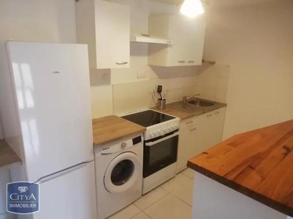 Appartement à louer 2 pièces 51.4m² Béziers (34500)