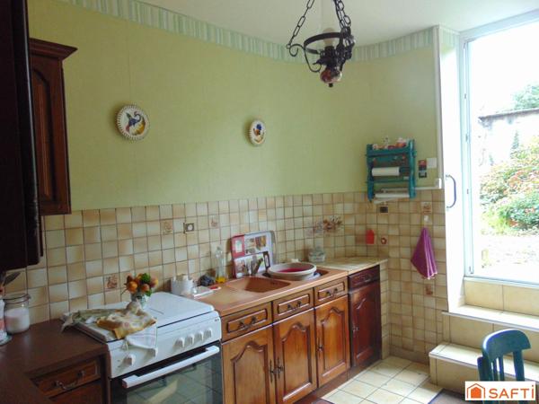 Ensemble de 2 Maisons 91m² et 30m², 3 chs et 1ch, centre bourg Athis de l'Orne