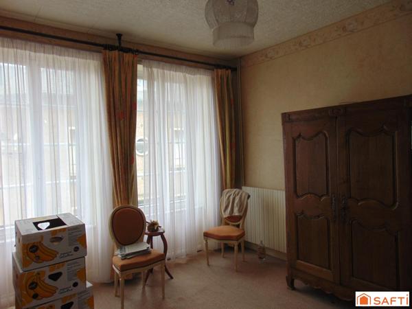 Ensemble de 2 Maisons 91m² et 30m², 3 chs et 1ch, centre bourg Athis de l'Orne