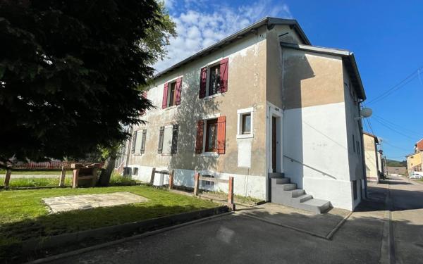 Appartement à vendre    3 pièces •  La Houssière