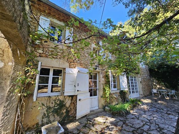 MAISON DANS LA CAMPAGNE AVEC ETANG PRiVE Condom