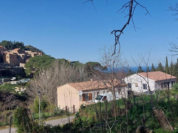 Terrain Constructible de 1100 m²