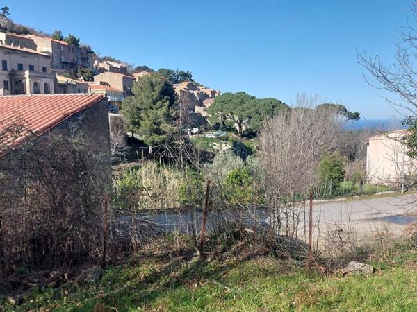 Terrain Constructible de 1100 m²