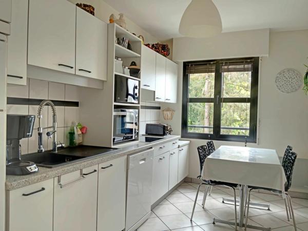 Appartement à vendre    3 pièces • 84 m2 Cholet