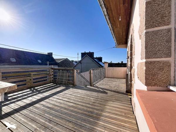 Maison 176 714 € Landivisiau 5 p 117 m² DPE D