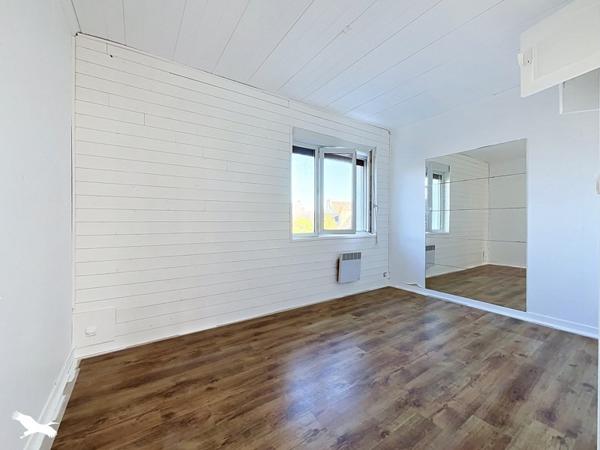 Maison 176 714 € Landivisiau 5 p 117 m² DPE D