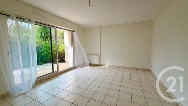 Appartement F2 à vendre  2 pièces - 45 m 2   PLESCOP  - 56