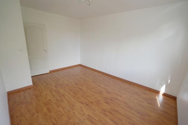 MARCQ EN BAROEUL - APPARTEMENT - T3