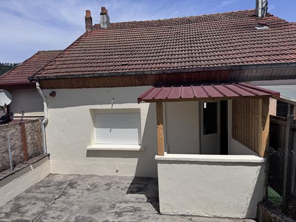 LOCATION : appartement T2 (d'environ 67 m²) à RAON L ETAPE