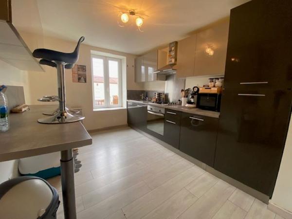 LOCATION : appartement T2 (d'environ 67 m²) à RAON L ETAPE