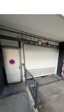 Garage situé dans le 19 ème Paris Paris 19eme arrondissement