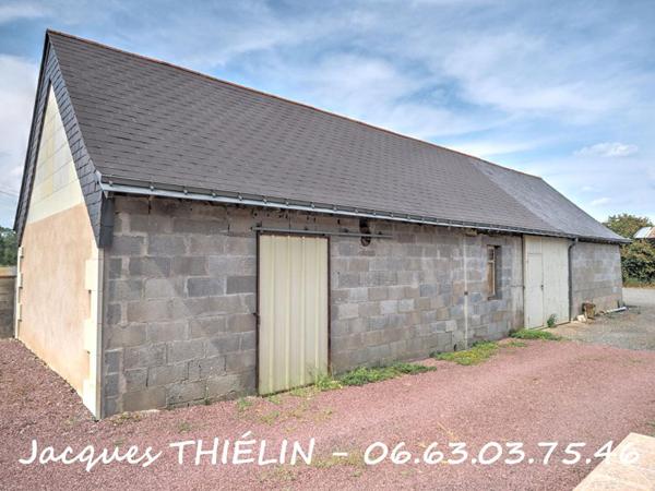 Authentique longère de campagne - 400 m² de dépendances et grand terrain