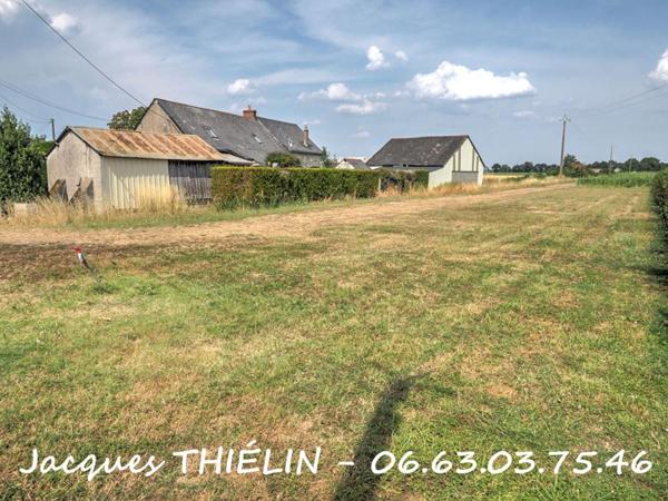 Authentique longère de campagne - 400 m² de dépendances et grand terrain