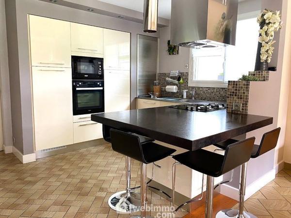 Maison 140 m² à Cholet 49300