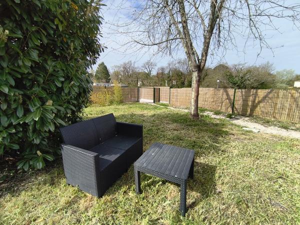 Maison
                                                                                                                                                                                                                                                                                                                        3 pièce(s)                                                                                                                                                                                                          2 chambre(s)                                                                                                                                                                                                          93.23  m²