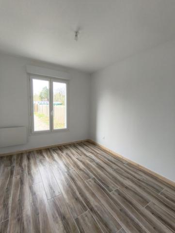 Maison
                                                                                                                                                                                                                                                                                                                        3 pièce(s)                                                                                                                                                                                                          2 chambre(s)                                                                                                                                                                                                          93.23  m²