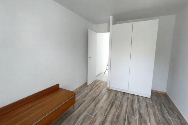 Maison
                                                                                                                                                                                                                                                                                                                        3 pièce(s)                                                                                                                                                                                                          2 chambre(s)                                                                                                                                                                                                          93.23  m²