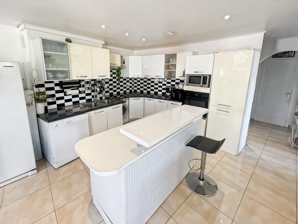Appartement Cannes 3 pièce(s) 73.57 m2