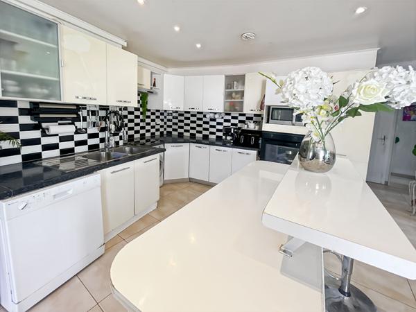 Appartement Cannes 3 pièce(s) 73.57 m2