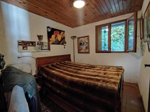 Immeuble de rapport avec 3 appartements loué.