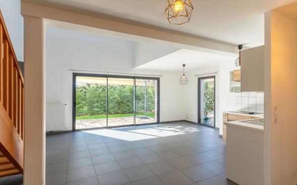 Maison à vendre    4 pièces •  Biscarrosse