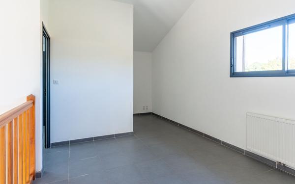 Maison à vendre    4 pièces •  Biscarrosse