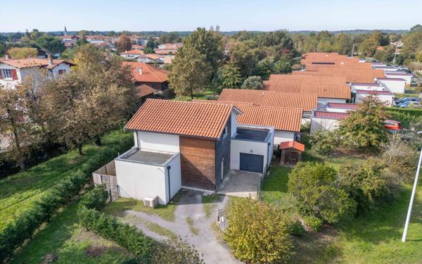 Maison à vendre    4 pièces •  Biscarrosse