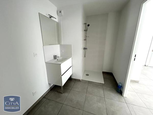 Appartement à louer 1 pièce 27.41m² Saint-Étienne (42000)