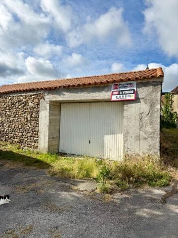 Garage Aubigny Les Clouzeaux 50 m2