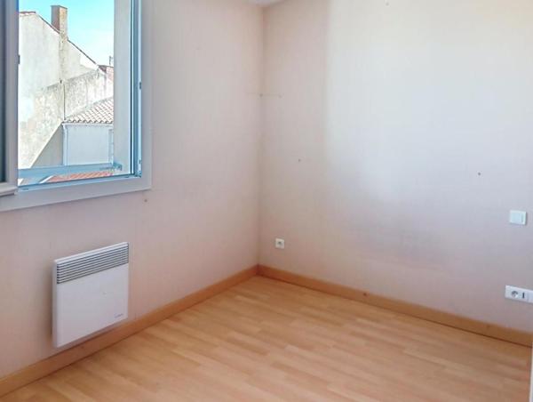 Maison Les Sables D Olonne Arago 81 m² 2 chambres bureau cour garage