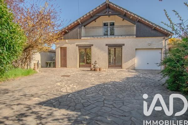 Maison à vendre 8 pièces 152 m² Maurepas